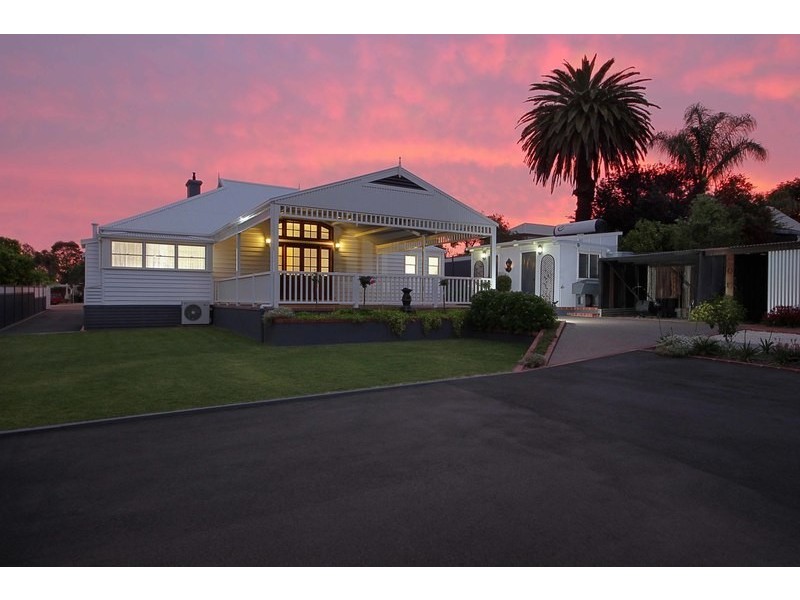 28 Venn St, Collie WA 6225