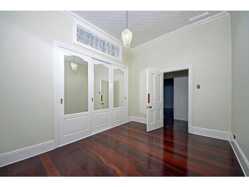 28 Venn St, Collie WA 6225