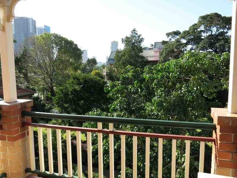 27/53 Bauer Street, Southport QLD 4215