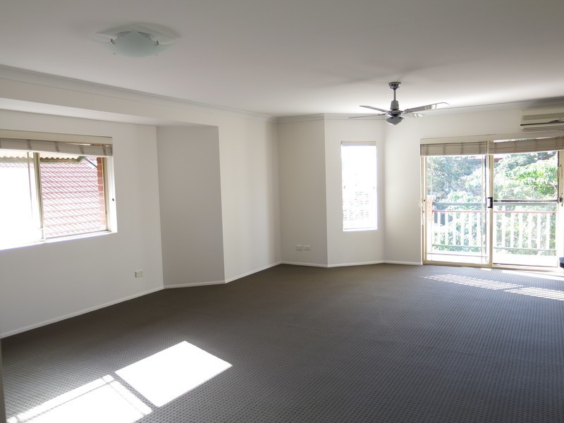 27/53 Bauer Street, Southport QLD 4215