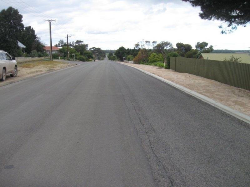 14 Clinton Road, Maitland SA 5573