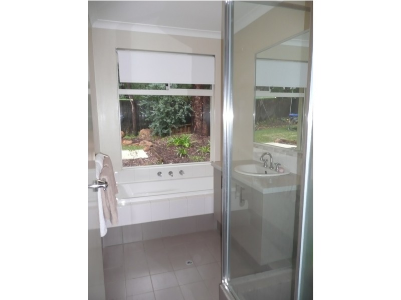 7 McGlew Road, Glen Forrest WA 6071