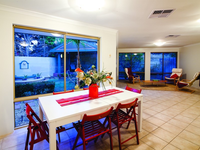 1 Coatbridge Circuit, Kinross WA 6028