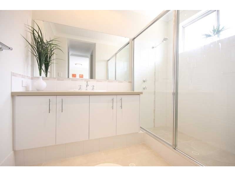 7 Lavinia Crescent, Secret Harbour WA 6173