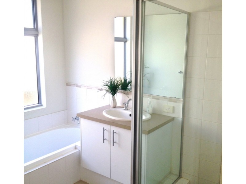 7 Lavinia Crescent, Secret Harbour WA 6173