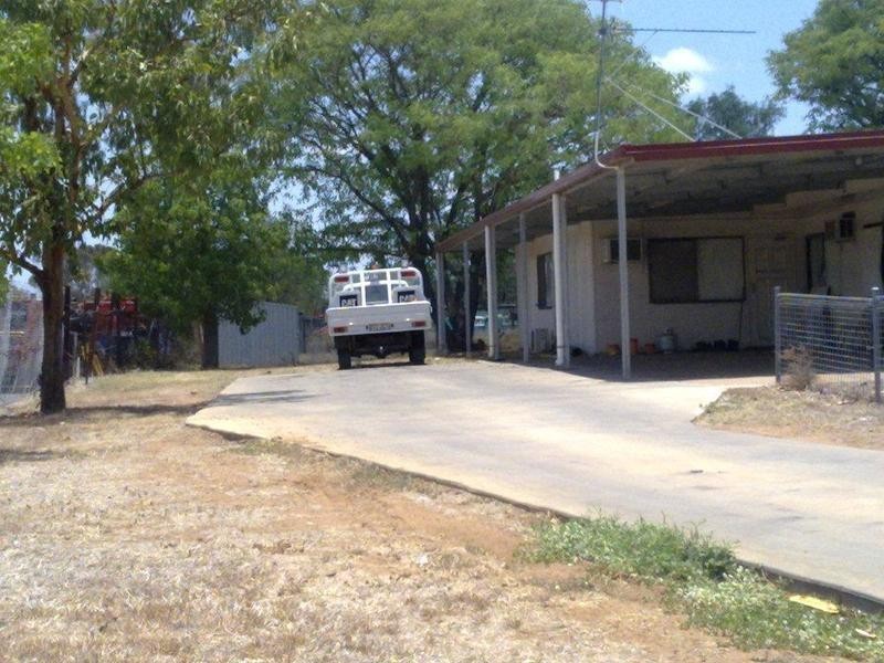 6 Littlefield St, Blackwater QLD 4717