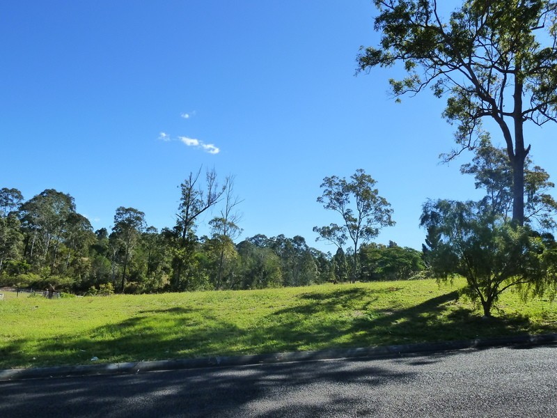 18 Piccadilly Drive, Park Lane Estate, Southside QLD 4570