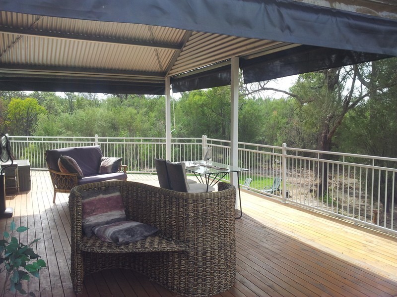 168 Watson Drive, Barragup WA 6209