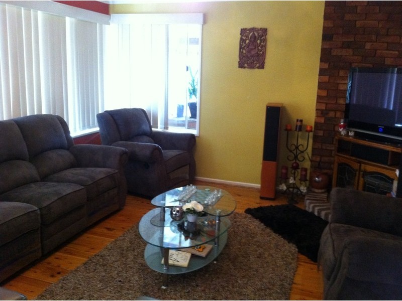 11  Kurrajong Ave, Mount Druitt NSW 2770