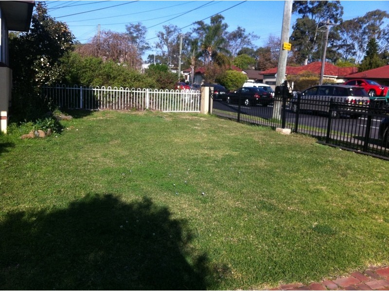 11  Kurrajong Ave, Mount Druitt NSW 2770