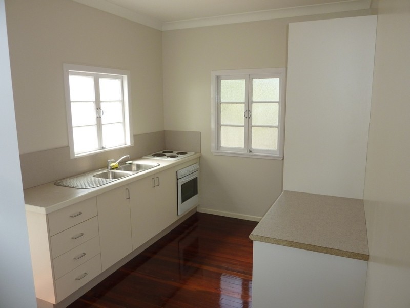 4/28  Sussex Street, Hyde Park QLD 4812