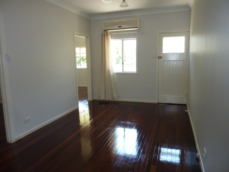 4/28  Sussex Street, Hyde Park QLD 4812