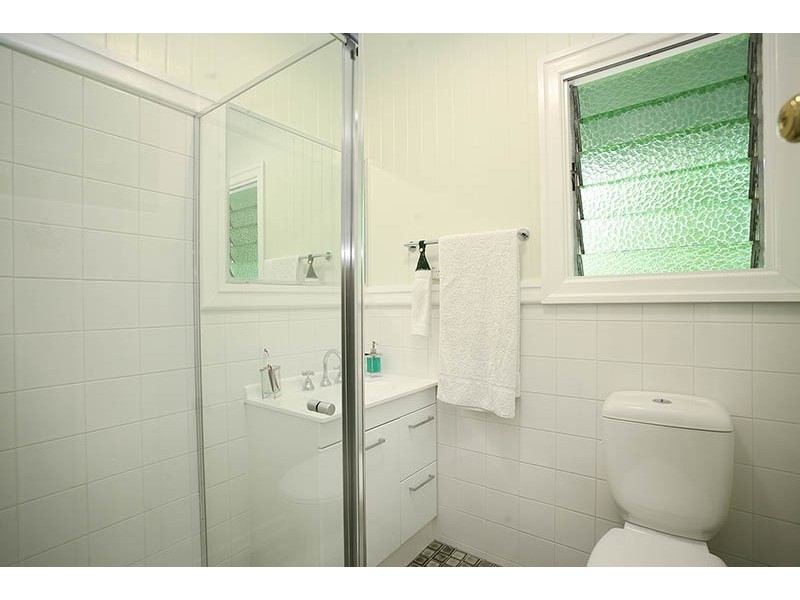 66 Menin Road, Corinda QLD 4075