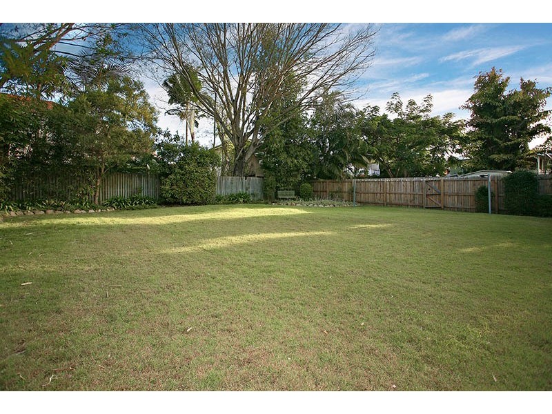 66 Menin Road, Corinda QLD 4075