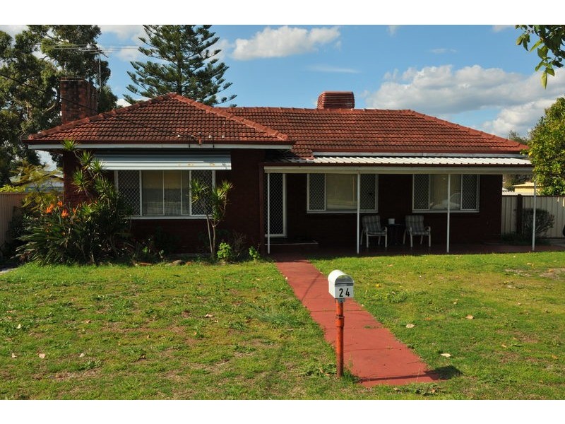 24  Melvin Avenue, Thornlie WA 6108