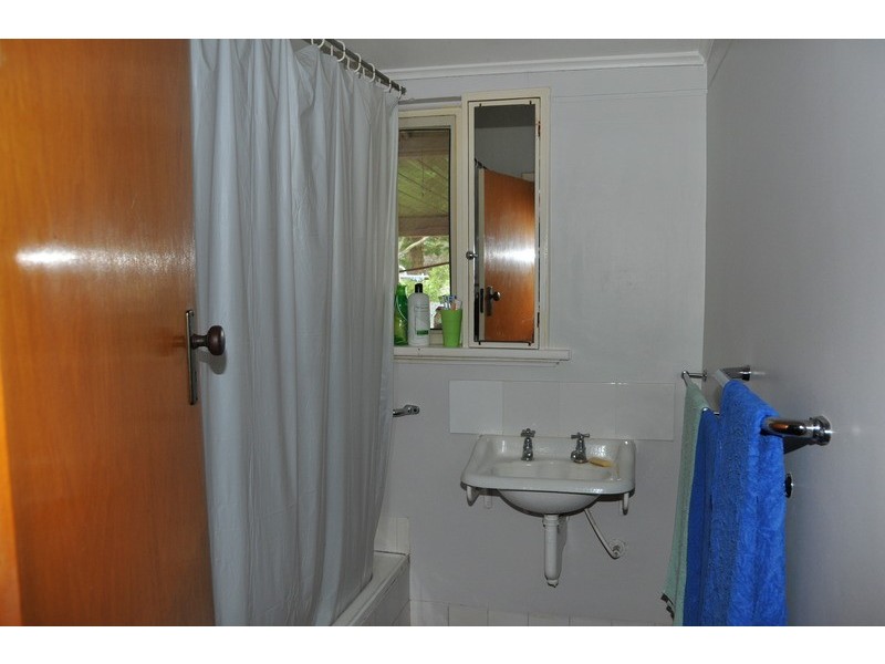 24  Melvin Avenue, Thornlie WA 6108