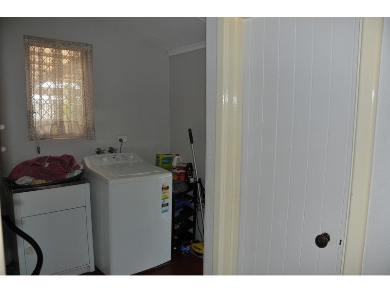 24  Melvin Avenue, Thornlie WA 6108