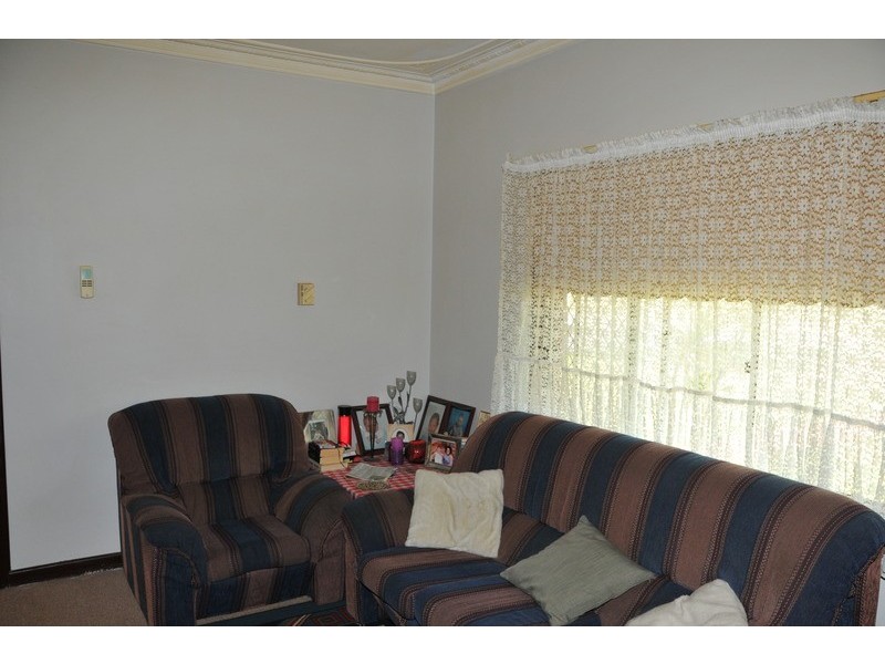 24  Melvin Avenue, Thornlie WA 6108