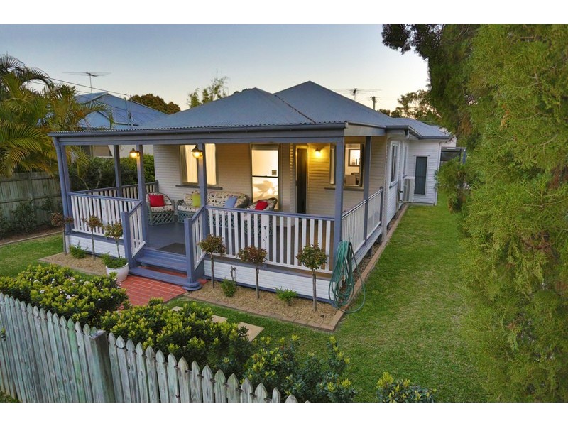 23 Murray Street, Sandgate QLD 4017