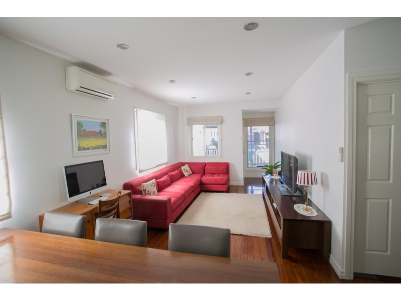 23 Murray Street, Sandgate QLD 4017