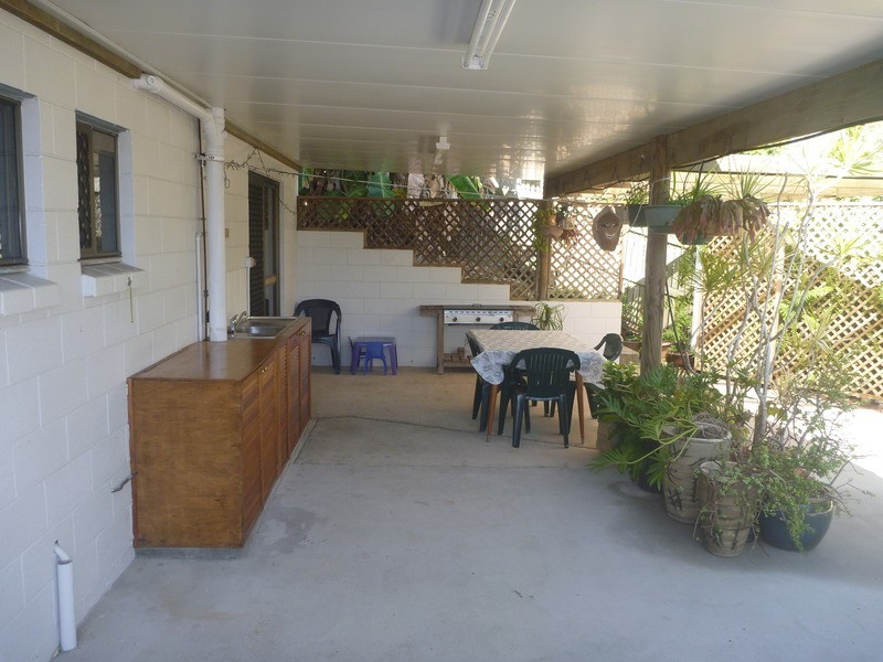 6 Kilman Crt, Boyne Island QLD 4680
