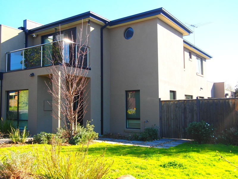 1/26 Bedford Road, Ringwood VIC 3134