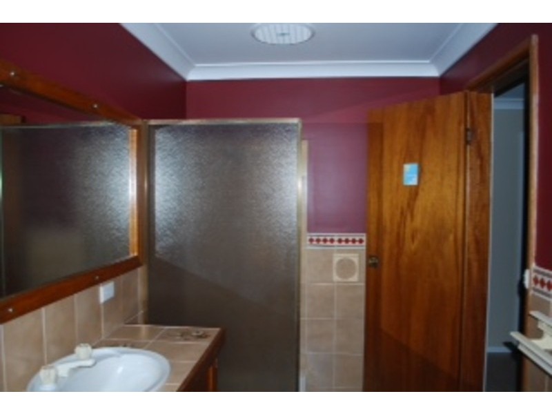 16 Mingelo Street, Narromine NSW 2821