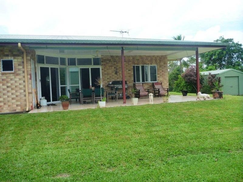 16  Daniel Close, Etty Bay QLD 4858