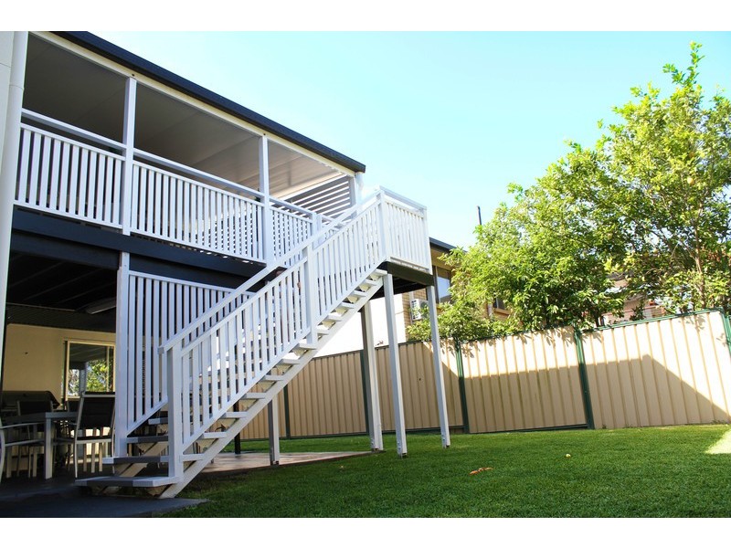 49 Morialta Street, Mansfield QLD 4122