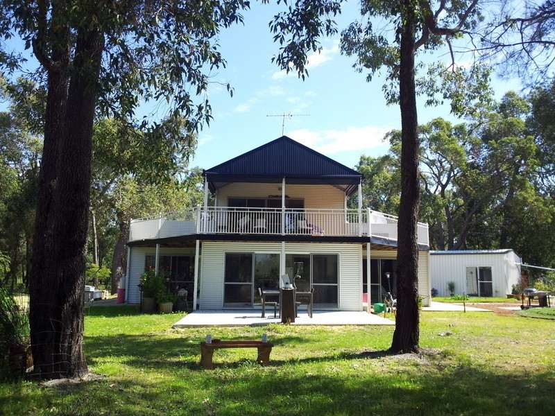 168 Watson Drive, Barragup WA 6209