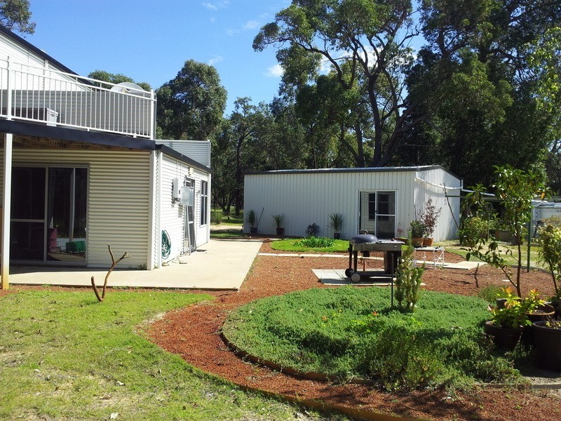 168 Watson Drive, Barragup WA 6209