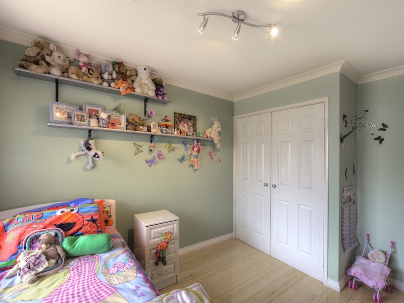 21 OAK COURT, Forrestfield WA 6058