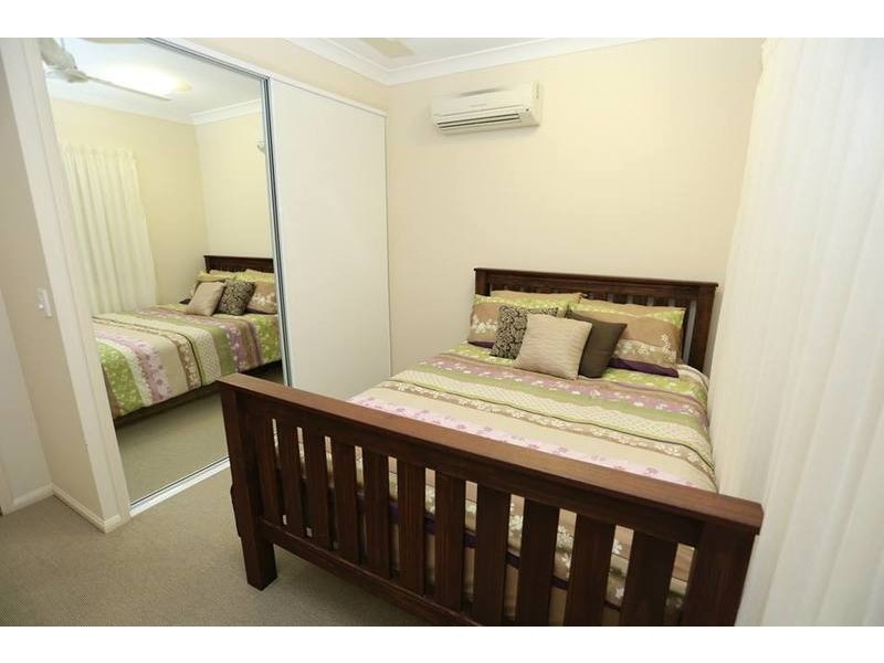 22 Donostia Crescent, Bushland Beach QLD 4818