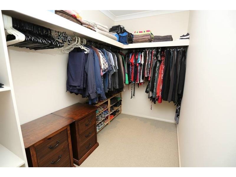 22 Donostia Crescent, Bushland Beach QLD 4818