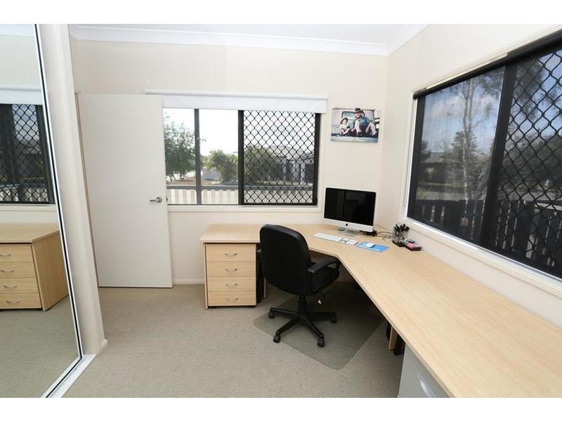 22 Donostia Crescent, Bushland Beach QLD 4818