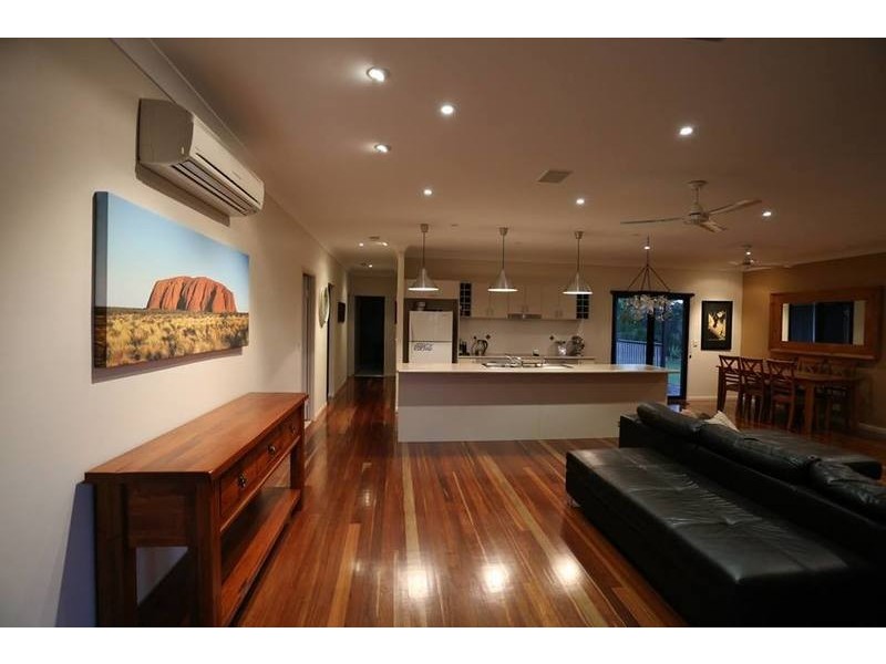 22 Donostia Crescent, Bushland Beach QLD 4818