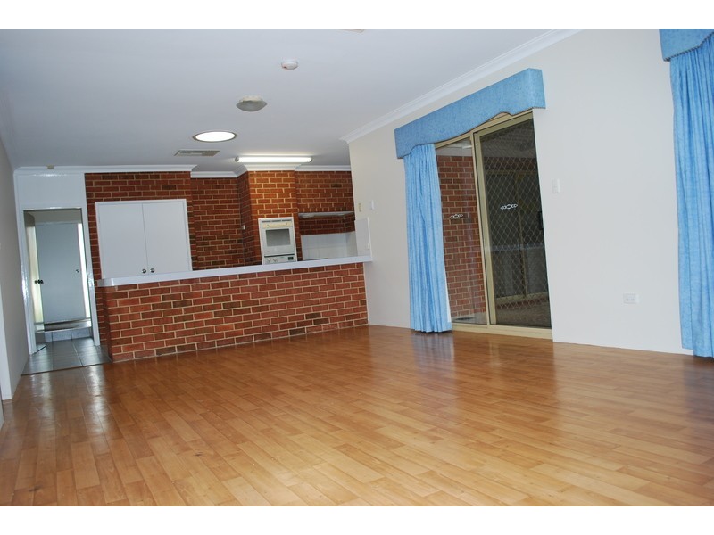 7 Seaspray Crest, Ballajura WA 6066