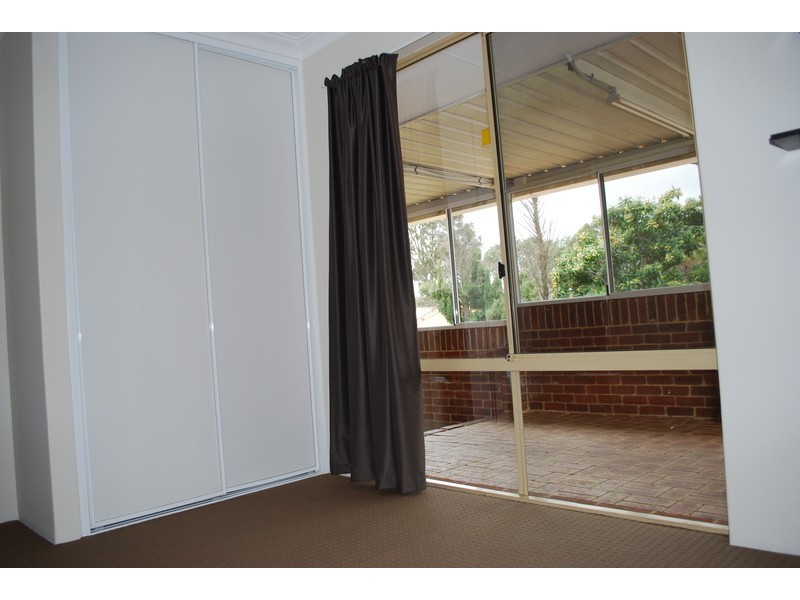 7 Seaspray Crest, Ballajura WA 6066