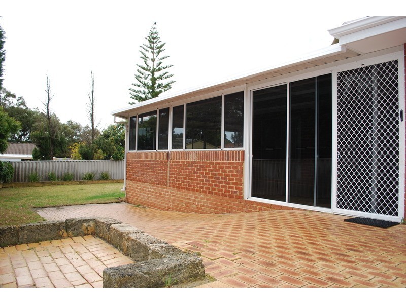 7 Seaspray Crest, Ballajura WA 6066