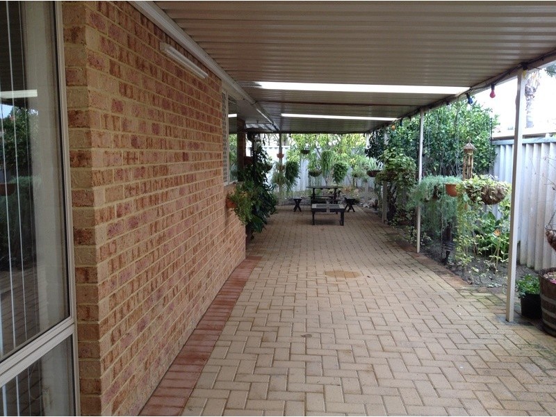 42 Enderby Court, Ballajura WA 6066