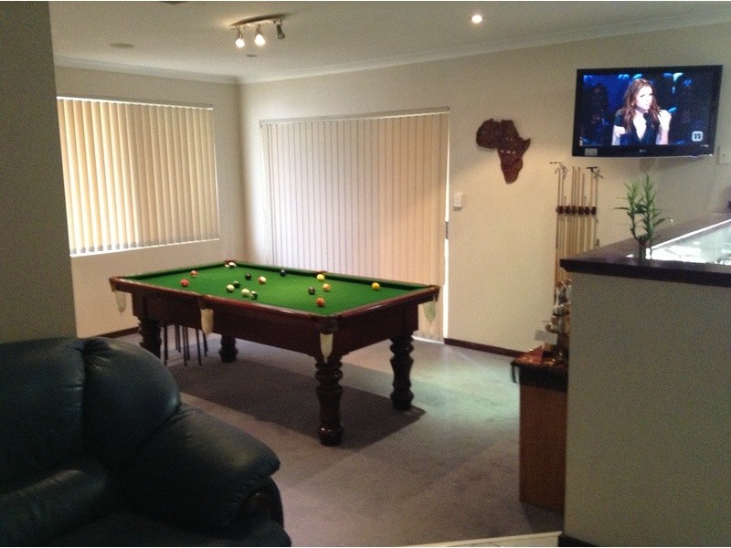 42 Enderby Court, Ballajura WA 6066