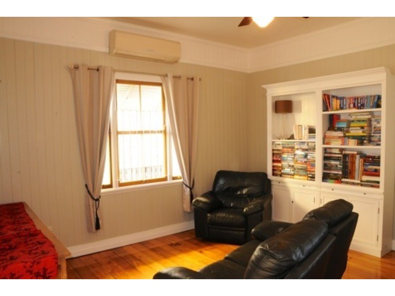 75 Brook Street, Windsor QLD 4030