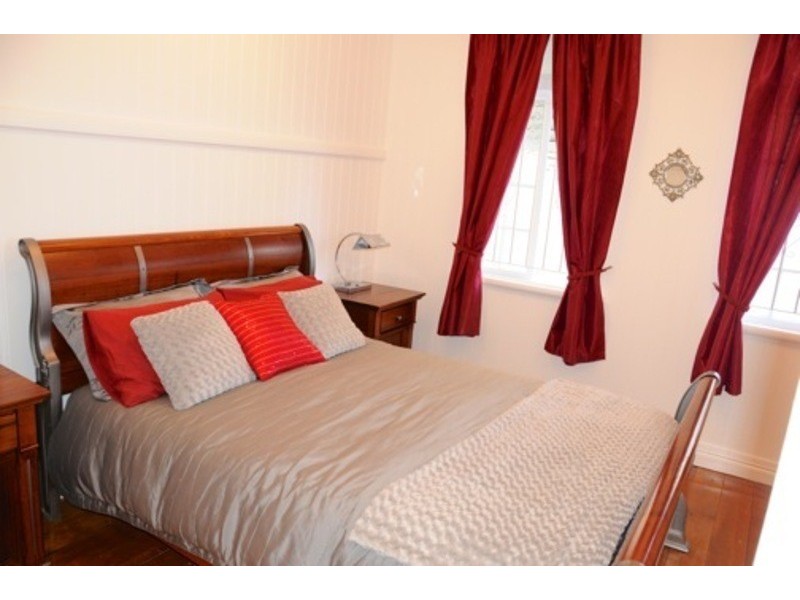 75 Brook Street, Windsor QLD 4030