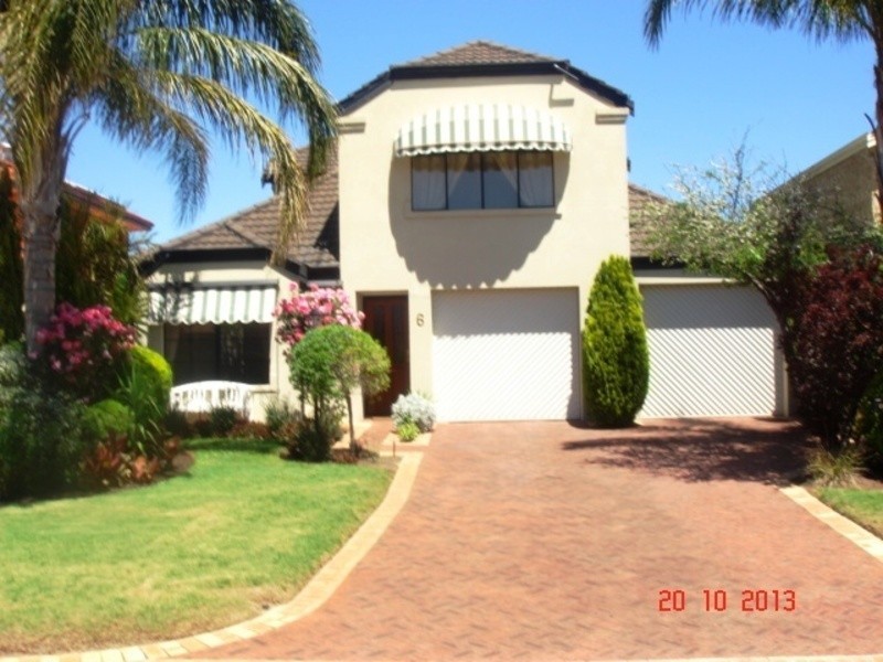 6 Tibradden Circle, Ascot WA 6104