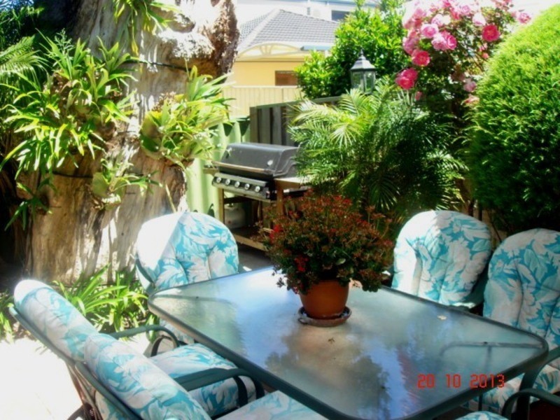 6 Tibradden Circle, Ascot WA 6104