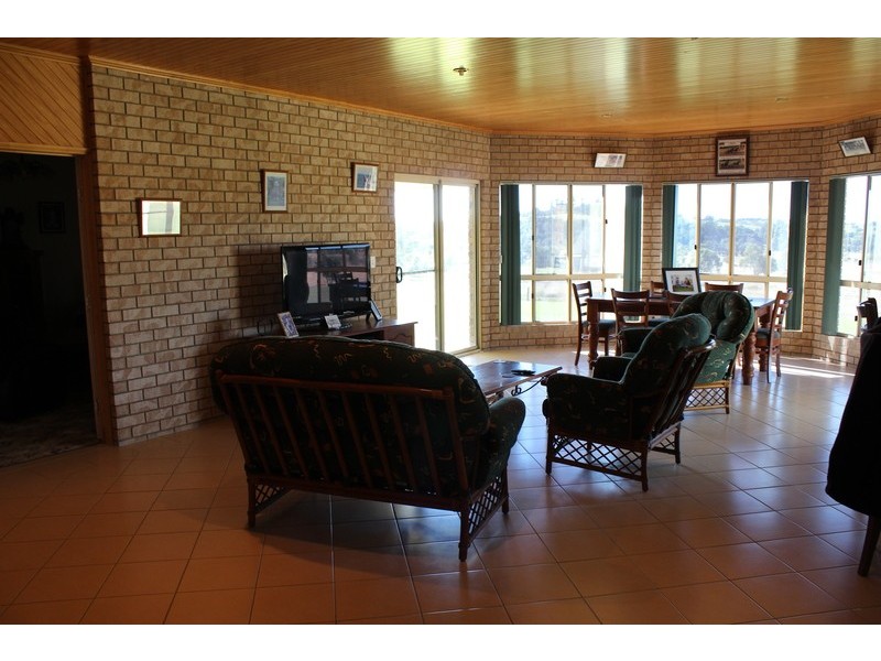 35 William Street, Marburg QLD 4346