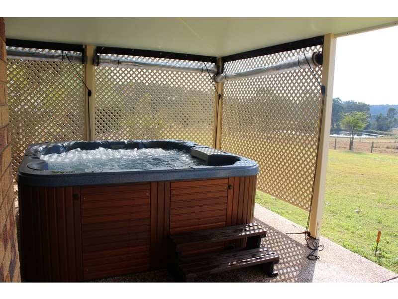 35 William Street, Marburg QLD 4346