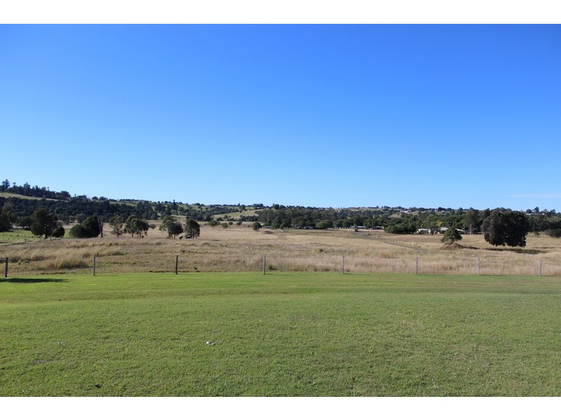 35 William Street, Marburg QLD 4346