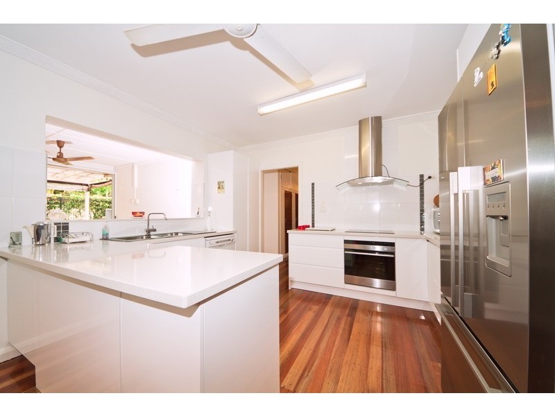 275-277 Kamerunga Road, Freshwater QLD 4870