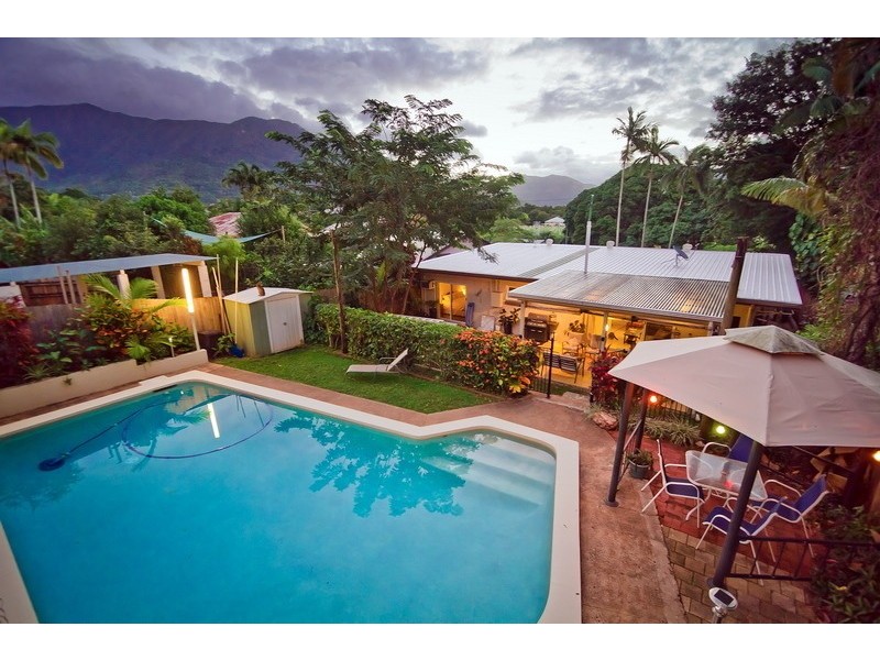 275-277 Kamerunga Road, Freshwater QLD 4870